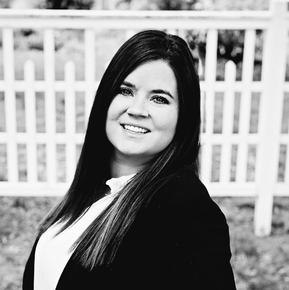 Meet your Posher, Ana - Picture 1 of 1